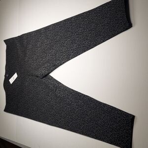 Loft - Leopard Ponte leggings Size XL